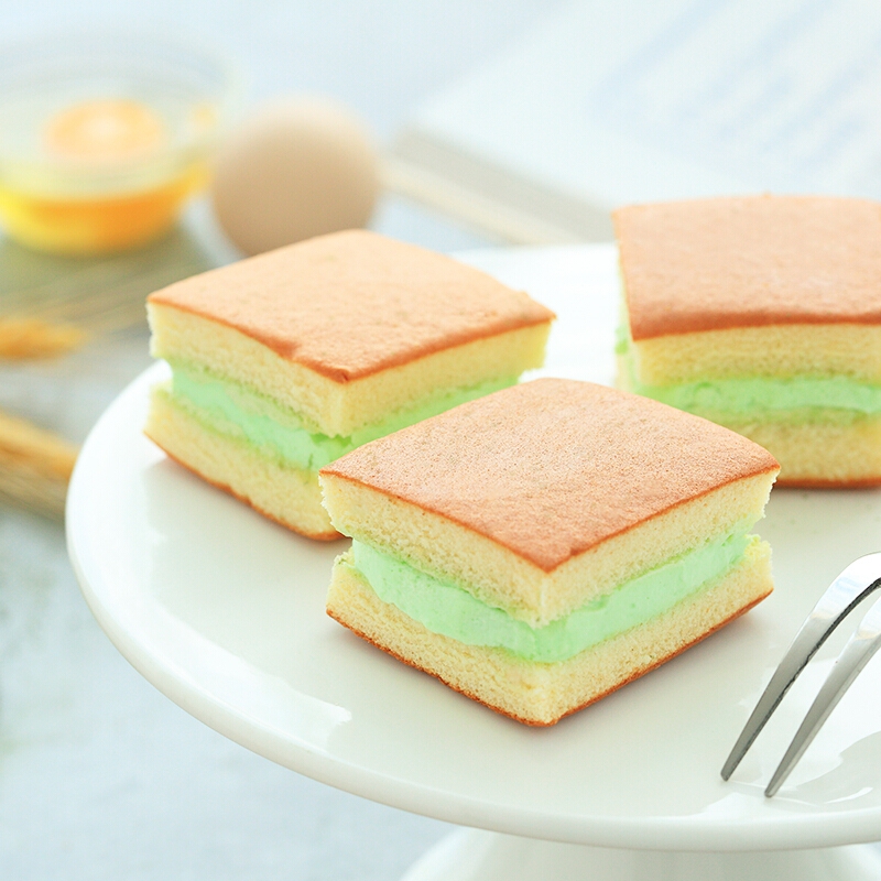 三只松鼠 小方蛋糕800g 抹茶蛋糕 夹心蛋糕 点心 办公室面包 抹茶味