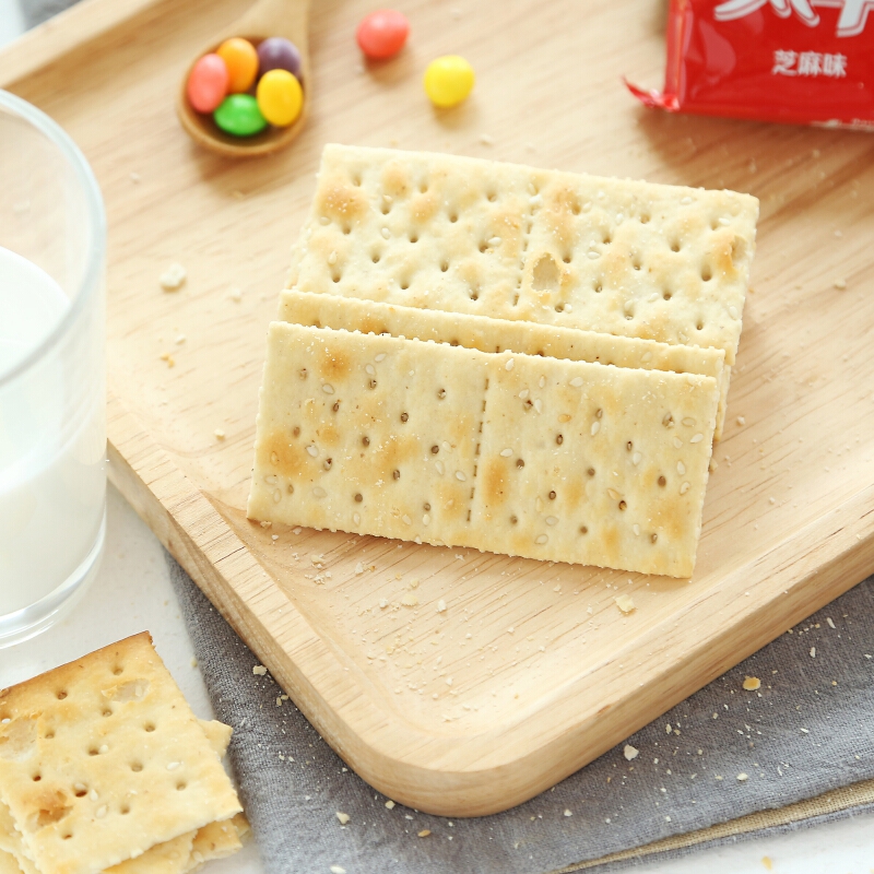 太平 梳打饼干 芝麻口味100g苏打饼干咸味饼干零食(新老包装随机发货)